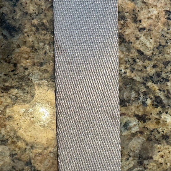 Lululemon Crossbody Bag - Picture 5 of 5